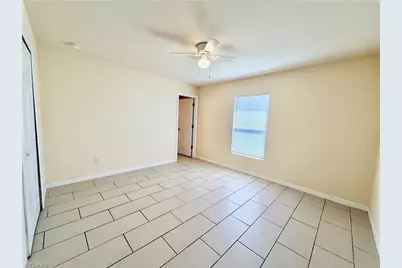 1044 NE 8th Pl #1044, Cape Coral, FL 33909 - Photo 12