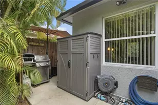 9954 Colonial Walk N, Estero, FL 33928 - Photo 28