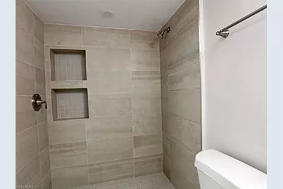 5303 Summerlin Rd #315, Fort Myers, FL 33919 - Photo 10