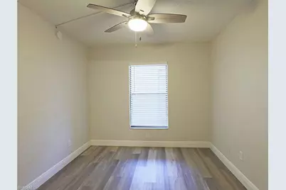 5305 Summerlin Rd #506, Fort Myers, FL 33919 - Photo 8