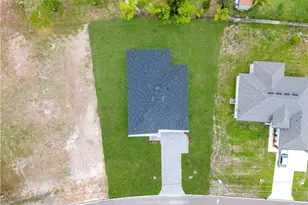 3814 W Gator Cir, Cape Coral, FL 33909 - Photo 28
