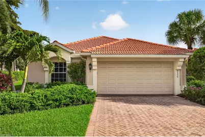 9550 Hemingway Ln, Fort Myers, FL 33913 - Photo 1