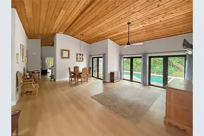 12446 McGregor Woods Cir, Fort Myers, FL 33908 - Photo 12