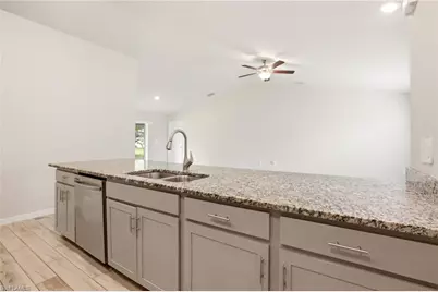 1024 NE 33rd Ln, Cape Coral, FL 33909 - Photo 20