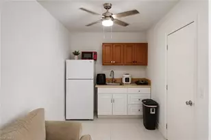507 Diplomat Pkwy E, Cape Coral, FL 33909 - Photo 28