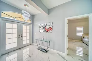 946 SE 23rd Pl, Cape Coral, FL 33990 - Photo 6