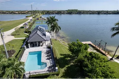 5090 Harborage Dr, Fort Myers, FL 33908 - Photo 12