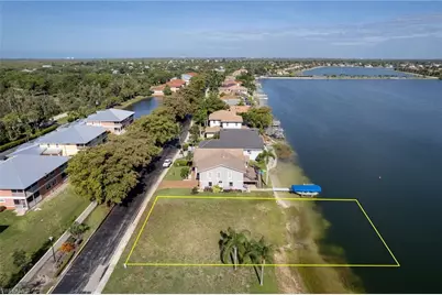 5090 Harborage Dr, Fort Myers, FL 33908 - Photo 6
