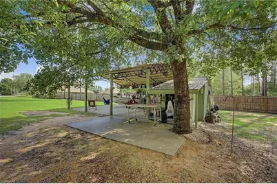 9915 Nichols Lake Rd, Milton, FL 32583 - Photo 6