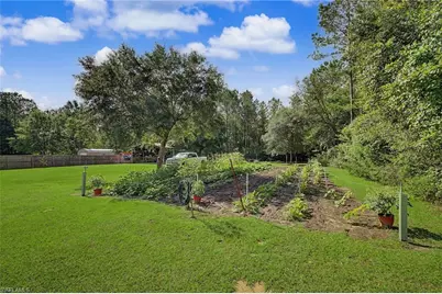 9915 Nichols Lake Rd, Milton, FL 32583 - Photo 2