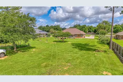 9915 Nichols Lake Rd, Milton, FL 32583 - Photo 8