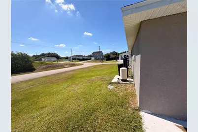 4702 Loraine Ave S, Lehigh Acres, FL 33976 - Photo 22