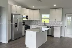 634 Royce Rd, Labelle, FL 33935 - Photo 6