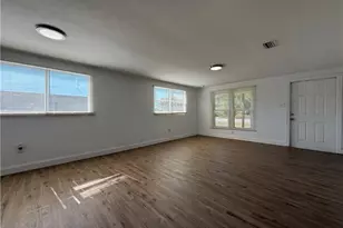1154 Gamble St, Moore Haven, FL 33471 - Photo 8