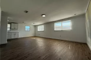 1154 Gamble St, Moore Haven, FL 33471 - Photo 2