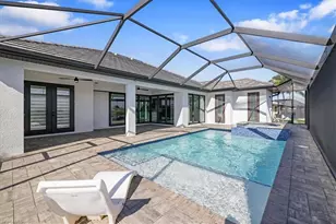901 NW 33rd Pl, Cape Coral, FL 33993 - Photo 42
