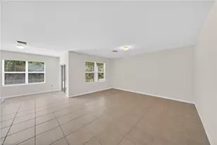 18546 Marlin Kite Ln, North Fort Myers, FL 33917 - Photo 4