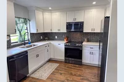 1019 Wyomi Dr, Fort Myers, FL 33919 - Photo 28