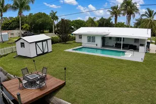1019 Wyomi Dr, Fort Myers, FL 33919 - Photo 24