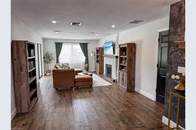 1019 Wyomi Dr, Fort Myers, FL 33919 - Photo 18
