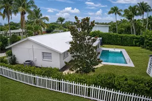 1019 Wyomi Dr, Fort Myers, FL 33919 - Photo 50