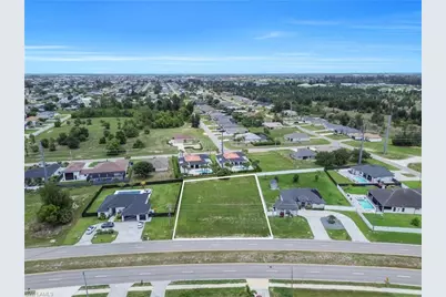 241 El Dorado Blvd S, Cape Coral, FL 33991 - Photo 4