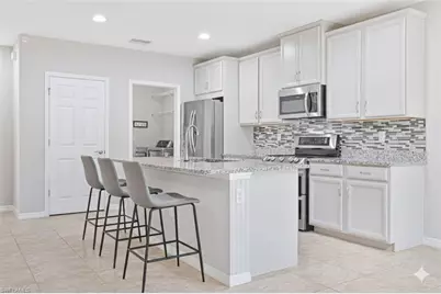 4365 Dutchess Park Rd, Fort Myers, FL 33916 - Photo 18