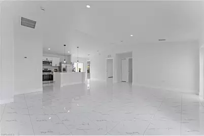 820 Lamar St E, Lehigh Acres, FL 33974 - Photo 4