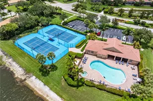 26351 Stonewall Ln, Bonita Springs, FL 34135 - Photo 30