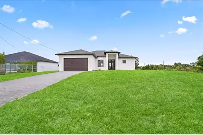 3371 Meadow Rd, Lehigh Acres, FL 33974 - Photo 2