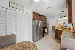1212 SW 13th St, Cape Coral, FL 33991 - Photo 10