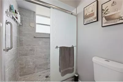 1212 SW 13th St, Cape Coral, FL 33991 - Photo 16