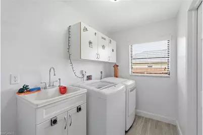 139 SE 30th St, Cape Coral, FL 33904 - Photo 32