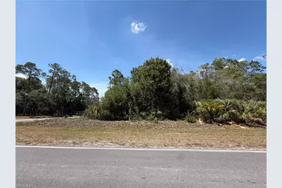 203 Hunting Club Ave, Clewiston, FL 33440 - Photo 2