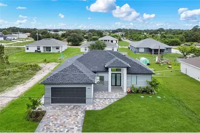 3005 Ida Ave S, Lehigh Acres, FL 33971 - Photo 4