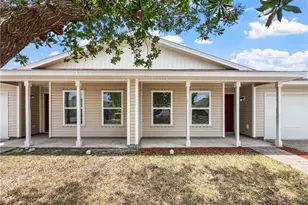 18303 Gibraltar Ln, Lehigh Acres, FL 33936 - Photo 4