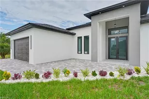3500 NE 17th Pl, Cape Coral, FL 33909 - Photo 2