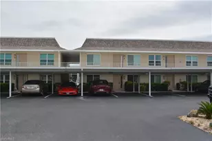 4229 SE 19th Pl, Cape Coral, FL 33904 - Photo 6