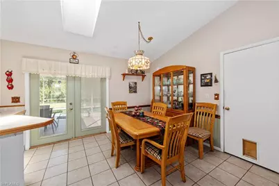 171 SE 4th St, Cape Coral, FL 33990 - Photo 8