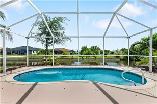 152 Nicholas Pkwy E, Cape Coral, FL 33990 - Photo 20