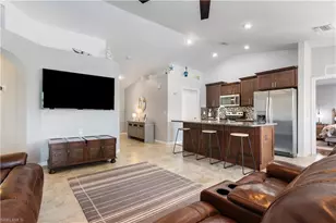 152 Nicholas Pkwy E, Cape Coral, FL 33990 - Photo 10
