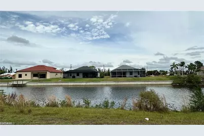 1205 Gleason Pkwy, Cape Coral, FL 33914 - Photo 10