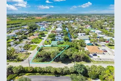 27312 Buccaneer Dr, Bonita Springs, FL 34135 - Photo 14