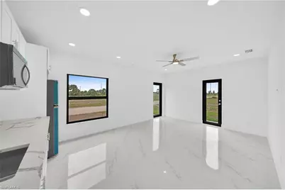 3721 NE 11th Pl, Cape Coral, FL 33909 - Photo 32