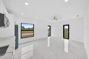 3721 NE 11th Pl, Cape Coral, FL 33909 - Photo 32