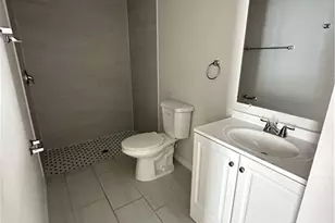 1027 Andalusia Blvd, Cape Coral, FL 33909 - Photo 6