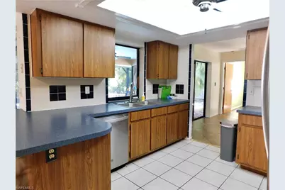 17150 Laurelin Ct, North Fort Myers, FL 33917 - Photo 6