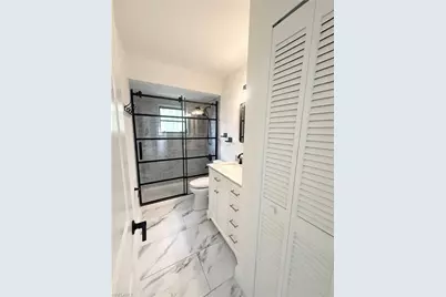 201 SW 8th St, Cape Coral, FL 33991 - Photo 14