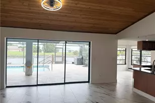 201 SW 8th St, Cape Coral, FL 33991 - Photo 12