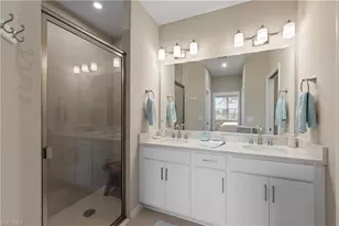 11790 Venetian Lagoon Dr, Fort Myers, FL 33913 - Photo 24